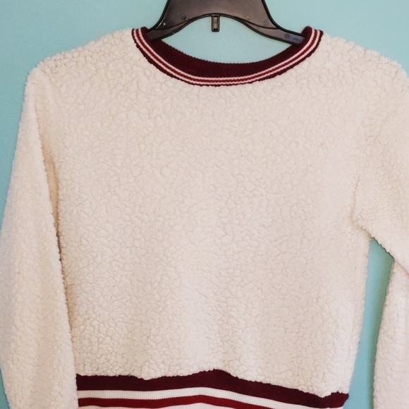 Sherpa varsity pullover - Picture 3 of 4